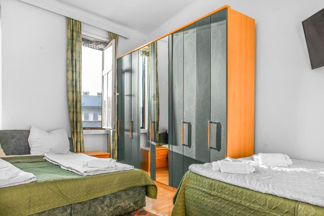Joyful 2Br Shared Apt Near Millenium Tower & Danube River Виена Екстериор снимка