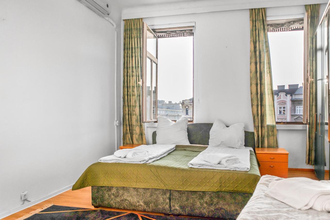 Joyful 2Br Shared Apt Near Millenium Tower & Danube River Виена Екстериор снимка