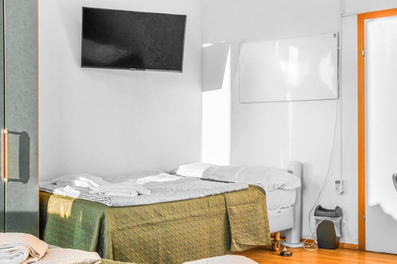 Joyful 2Br Shared Apt Near Millenium Tower & Danube River Виена Екстериор снимка